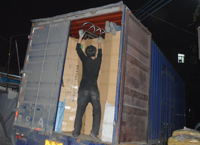 買(mǎi)304不銹鋼電動(dòng)車停車架停放架就上新恒安交通設(shè)備價(jià)格便宜質(zhì)量好,政府企業(yè)的選擇