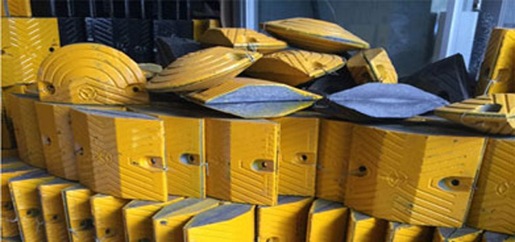 鑄鋼鑄鐵減速帶東莞廠家新恒安質(zhì)量好