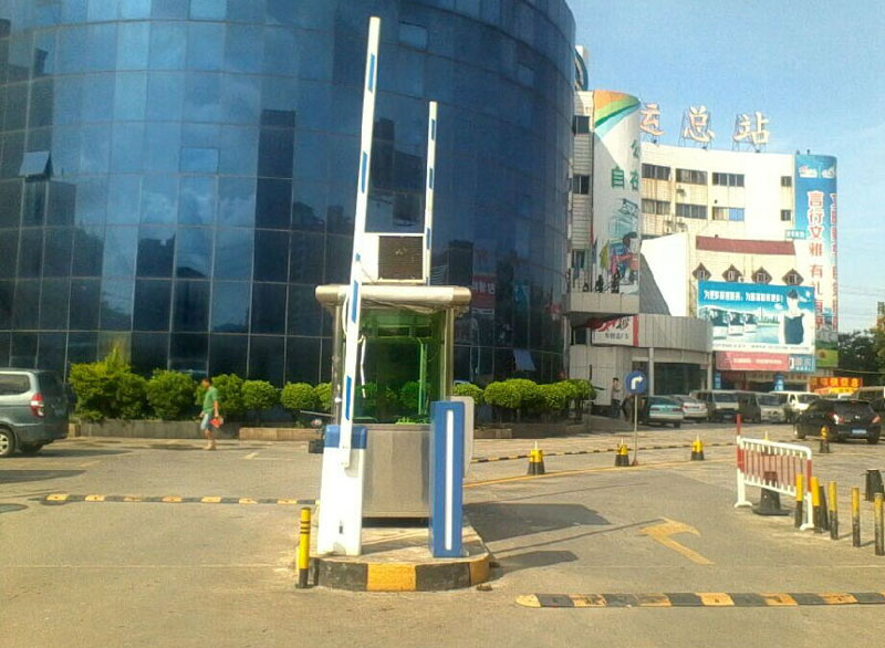 東莞虎門標準停車場系統(tǒng)使用了五年了